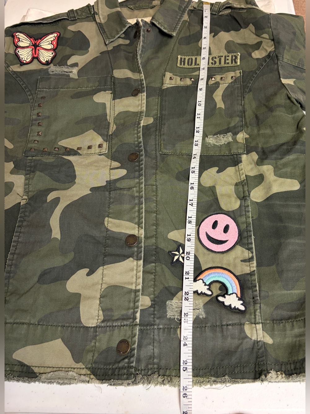 Hollister Women's Camouflage Utility Jacket with Fun Patches Size M - Picture 6 of 6